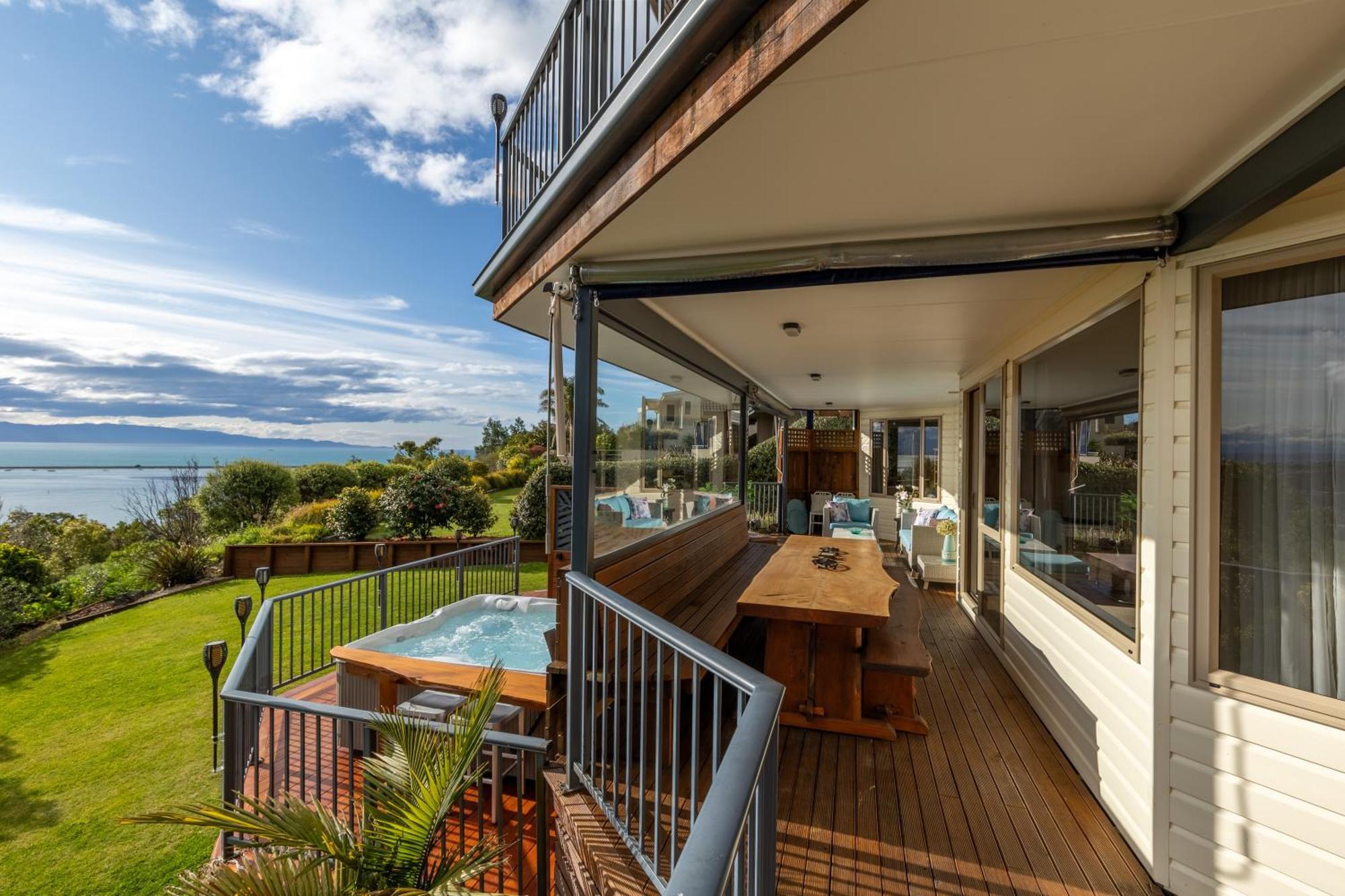 Twin Peaks Luxury Sea View Villa Nelson Exterior foto